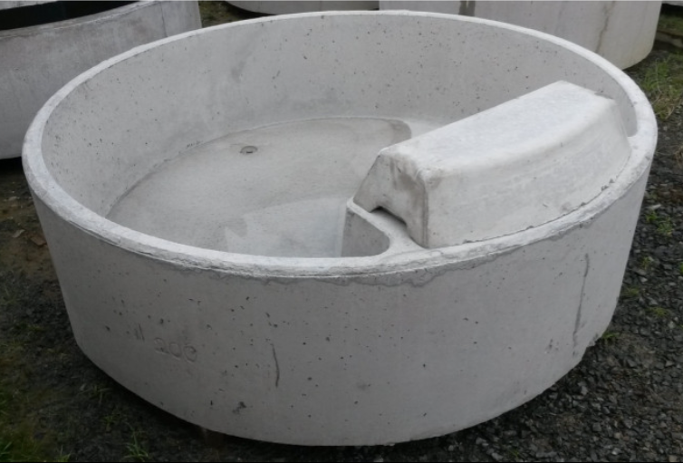 CONCRETE Troughs Round Ballcock Protected 300 Gallon / 1365 L